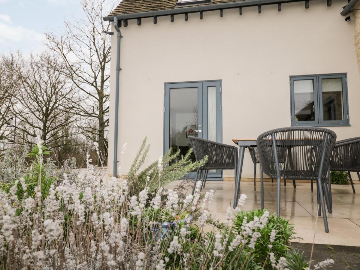 High Cogges Farm Holiday Cottages Witney Buitenkant foto
