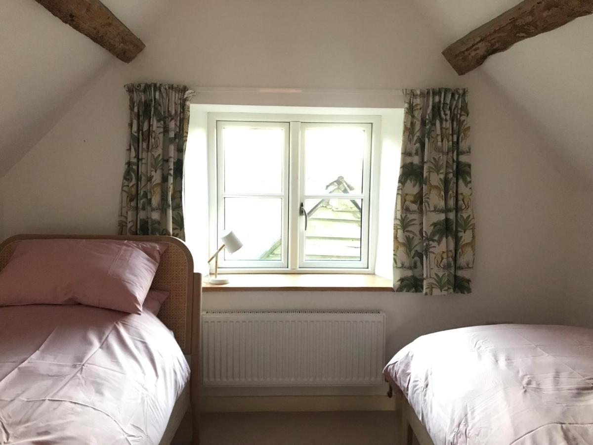 High Cogges Farm Holiday Cottages Witney Buitenkant foto