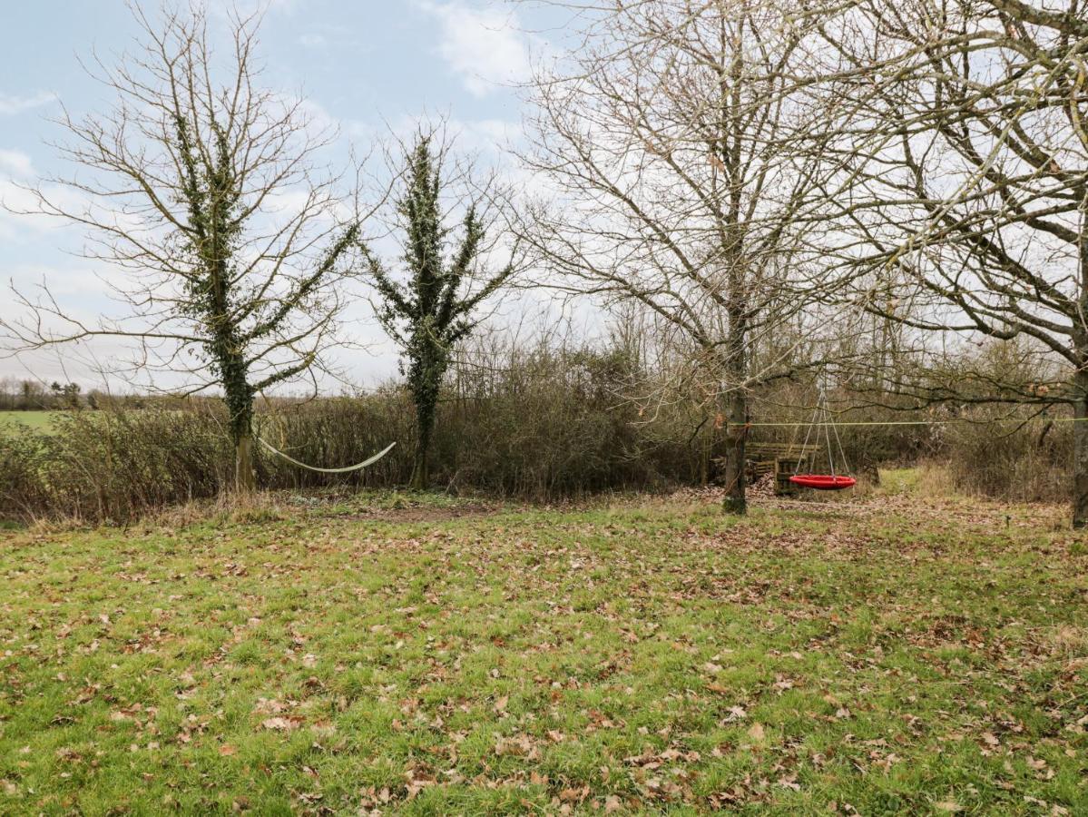 High Cogges Farm Holiday Cottages Witney Buitenkant foto